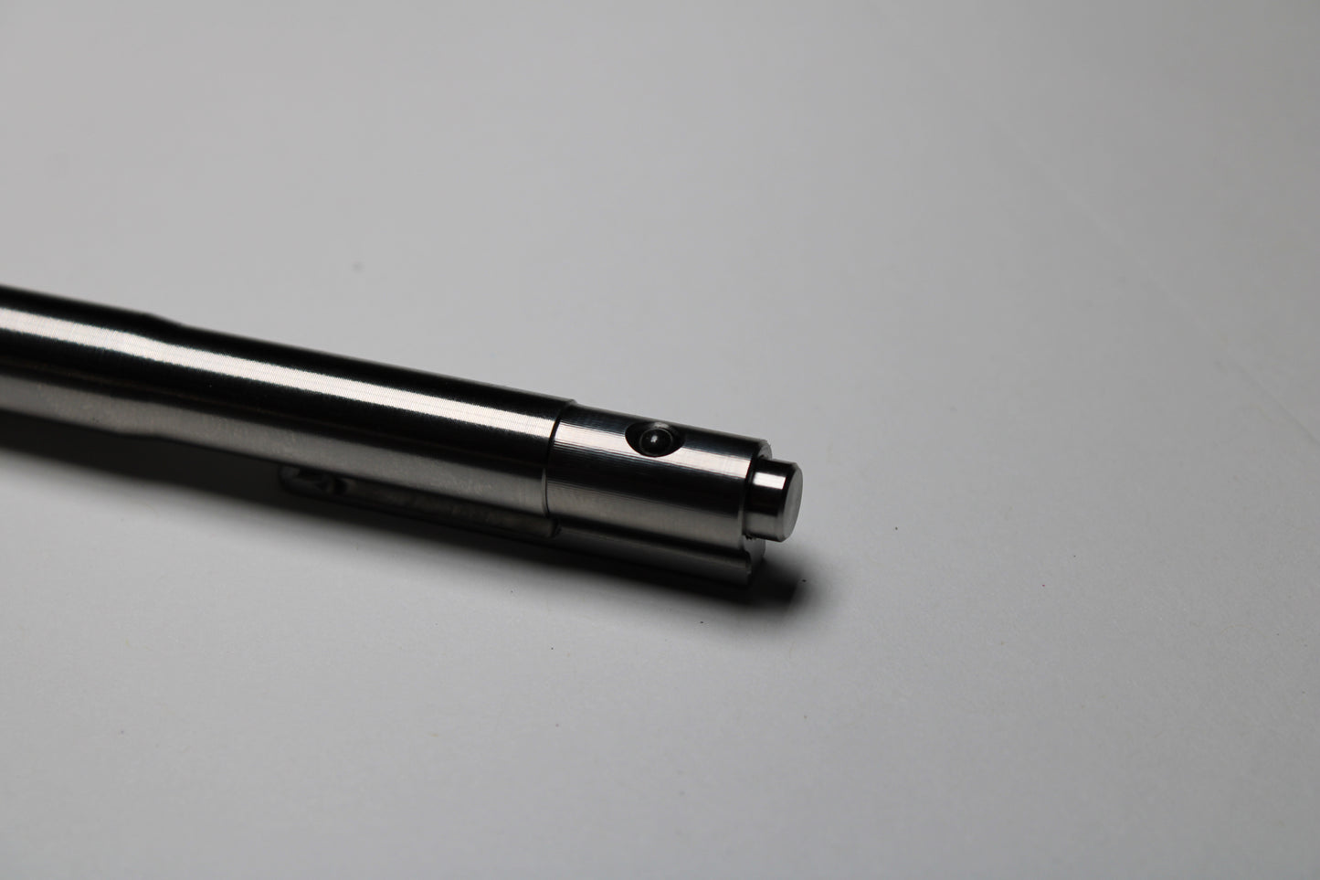 40 Click Pen - 6Al-4V Titanium - Cone Nose - Grip Lines - Pilot G2
