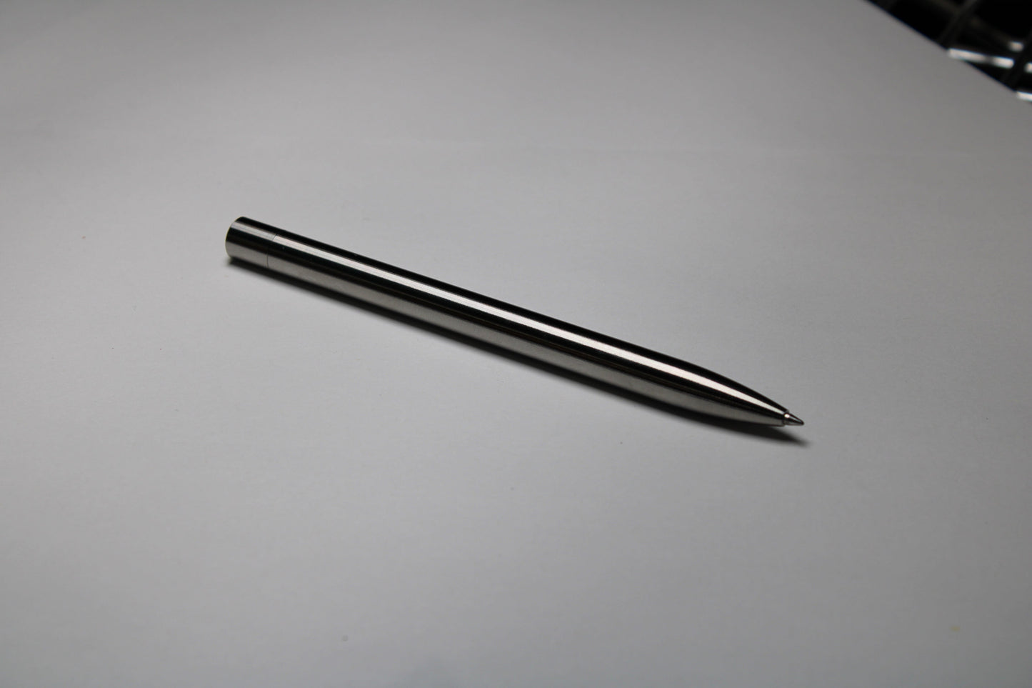 36 Clipless Click Pen - 6Al-4V Titanium - Round Nose - Pentel EnerGel
