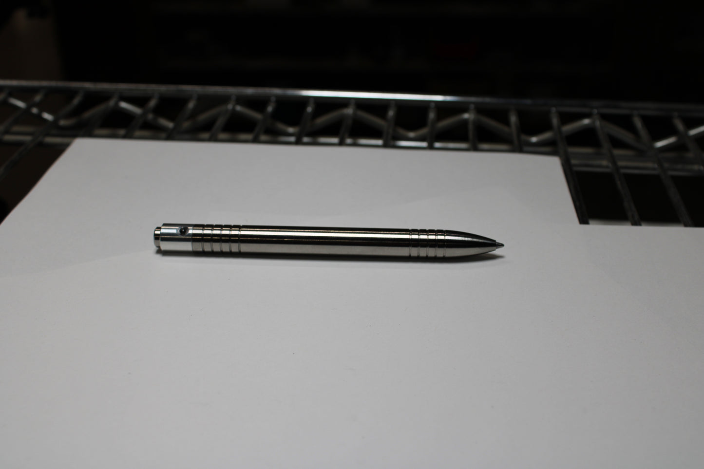 40 Clipless Click Pen - 6Al-4V Titanium - 6061 Aluminum Mechanism - Round Nose - Grip Lines - ISO G2 Schmidt EF9000 Refill