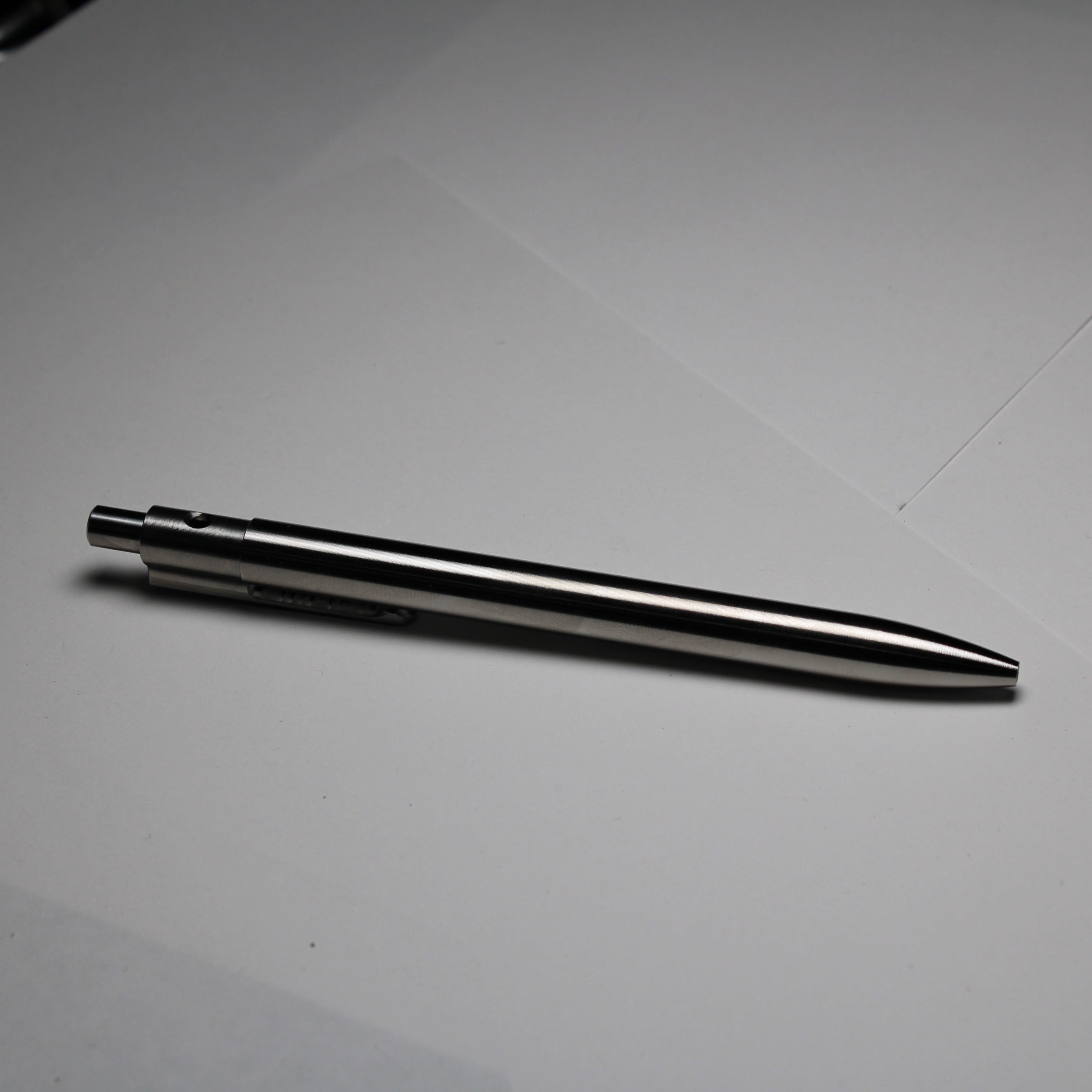 On Point EDC: Autmog – 42 Click Pen, Custom Titanium Pen
