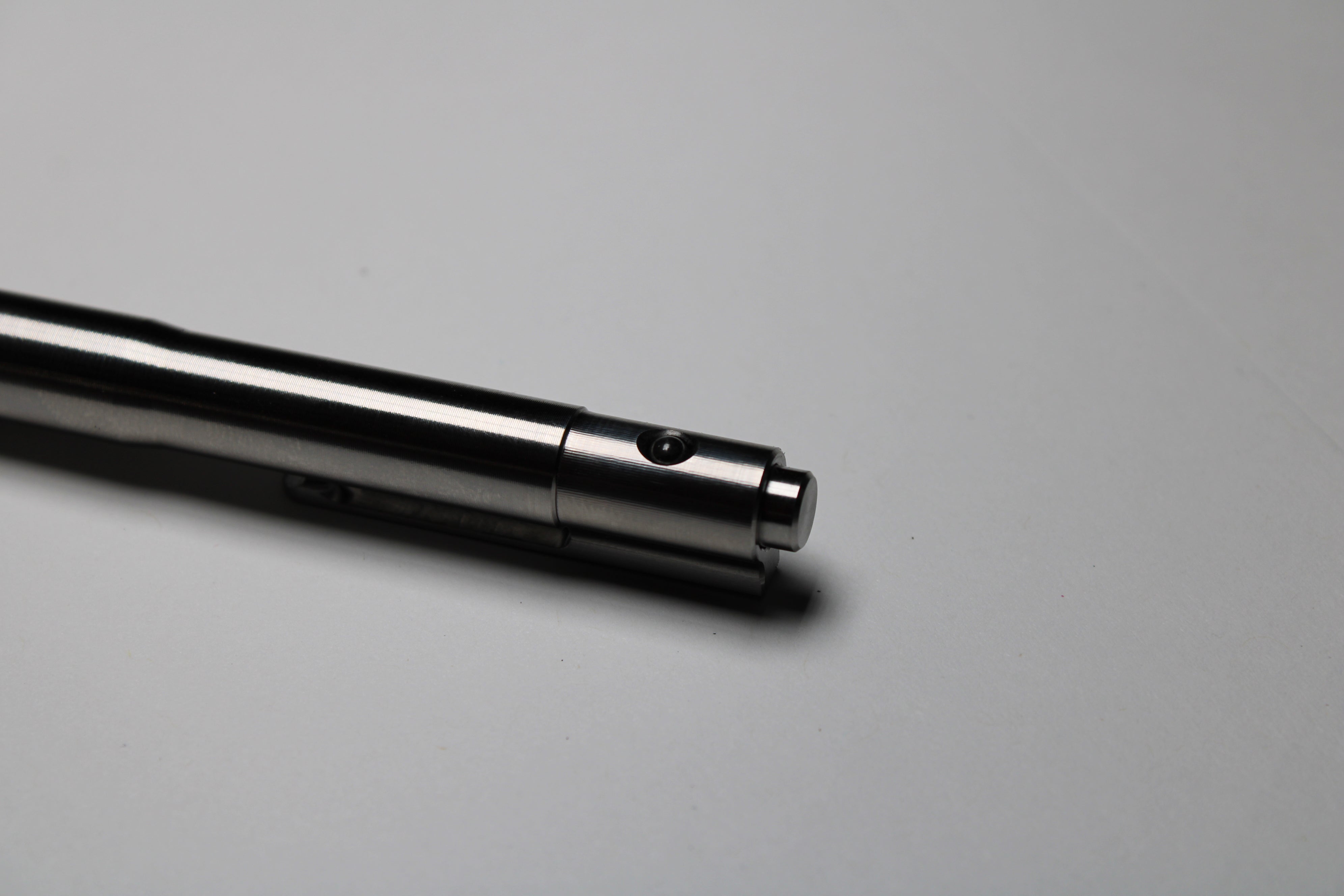 40 Click Pen - 6Al-4V Titanium - Cone Nose - Grip Lines - Pilot G2