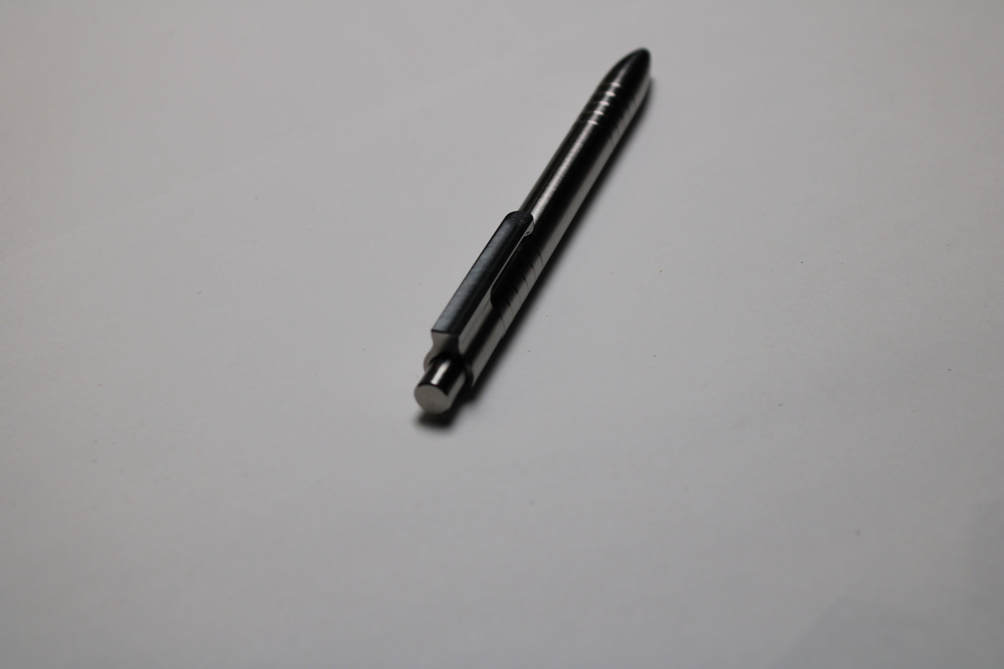 40 Click Clipped Pen - 6Al-4V Titanium - Round Nose - Pilot G2