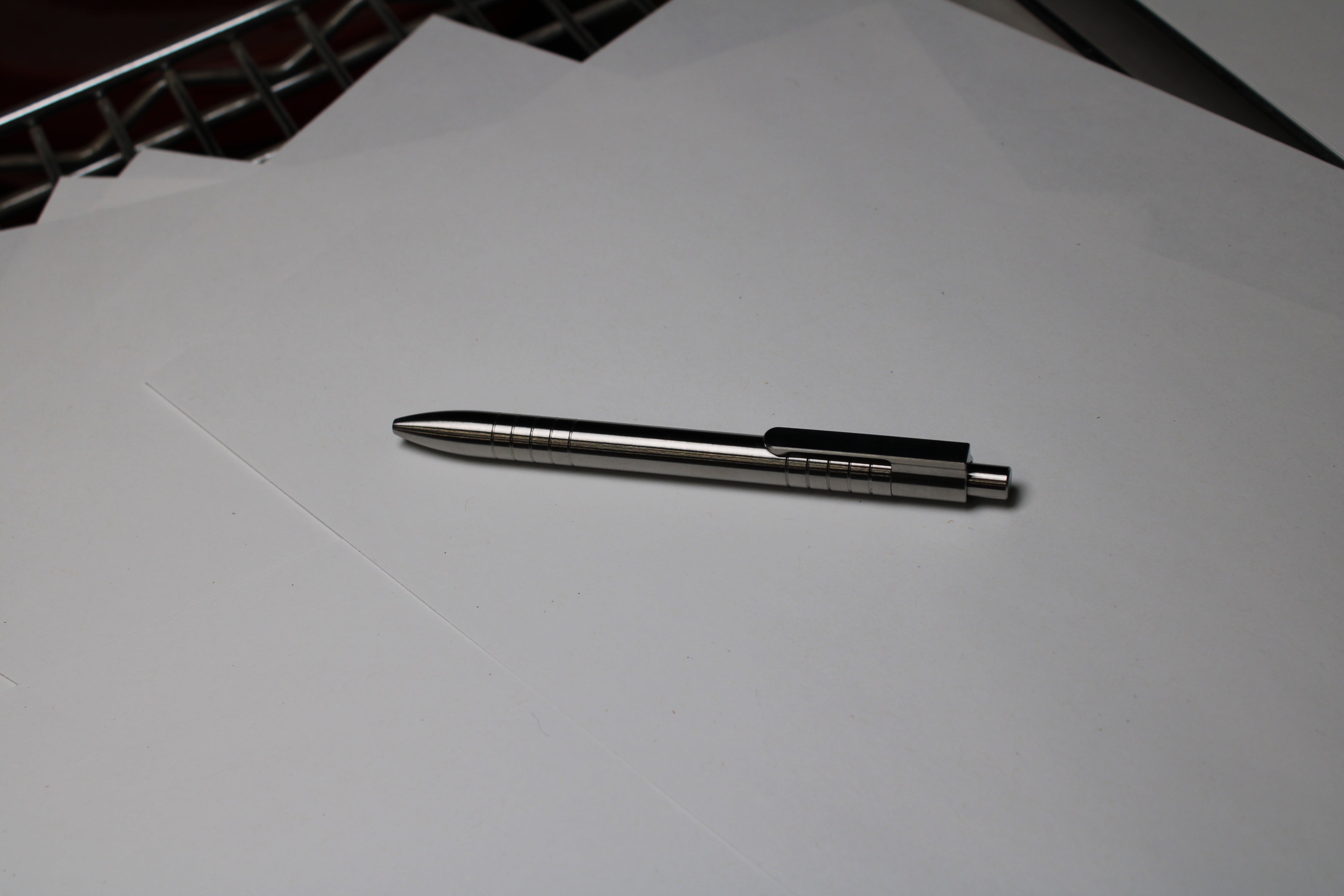 40 Click Clipped Pen - 6Al-4V Titanium - Round Nose - Pilot G2