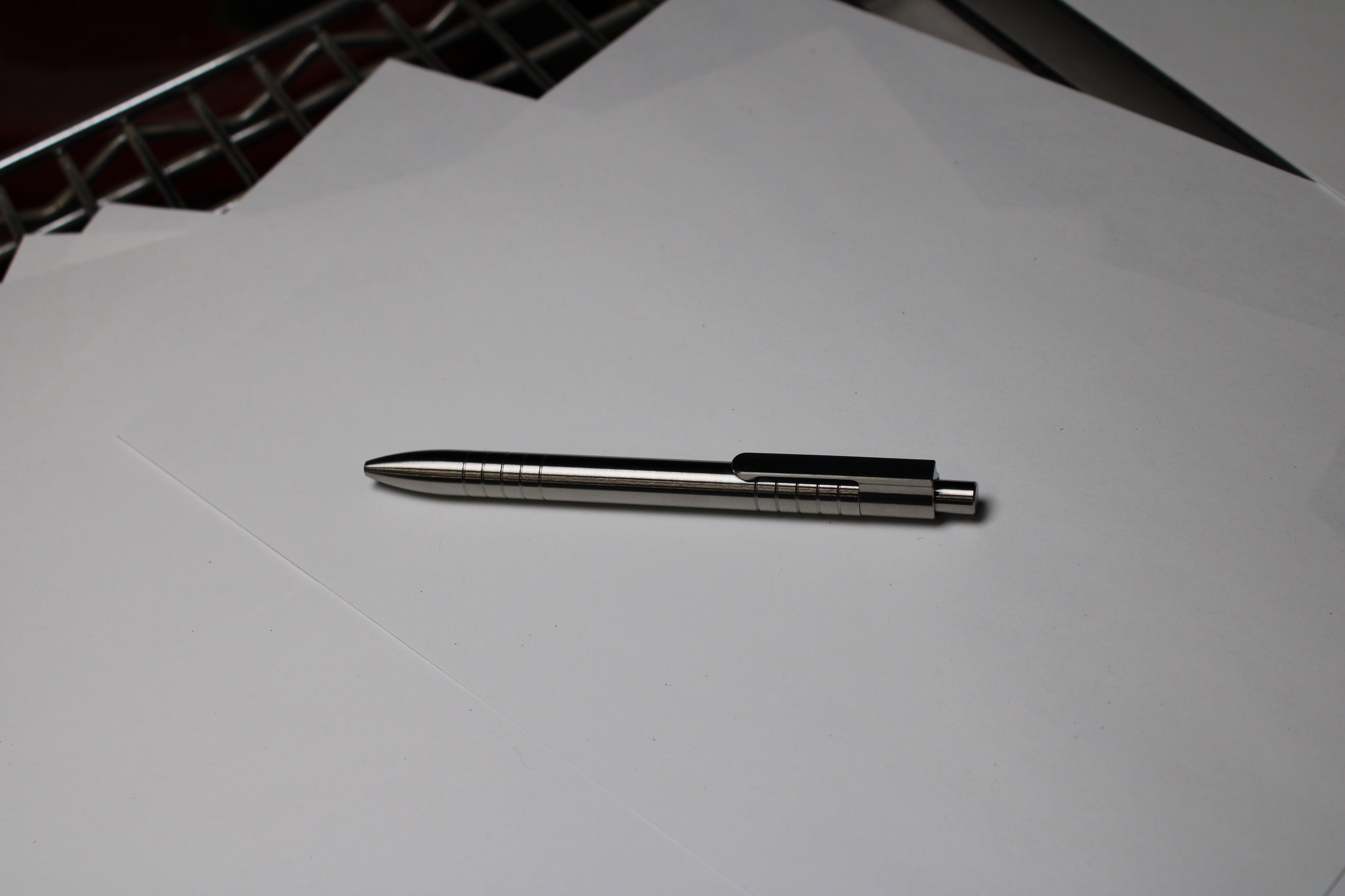 40 Click Clipped Pen - 6Al-4V Titanium - Round Nose - Pilot G2