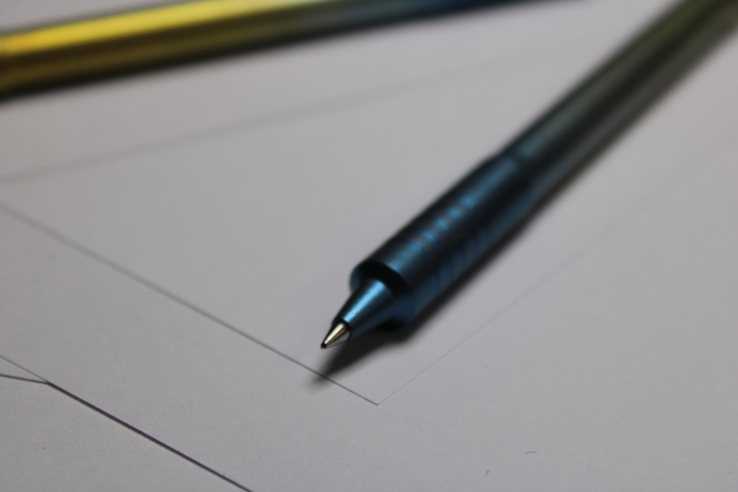 38 Clipless Click Pen x KVR - 6Al-4V Titanium Recessed Body - Step Nose Grip Lines - C63000 Bronze Mechanism - Pilot G2