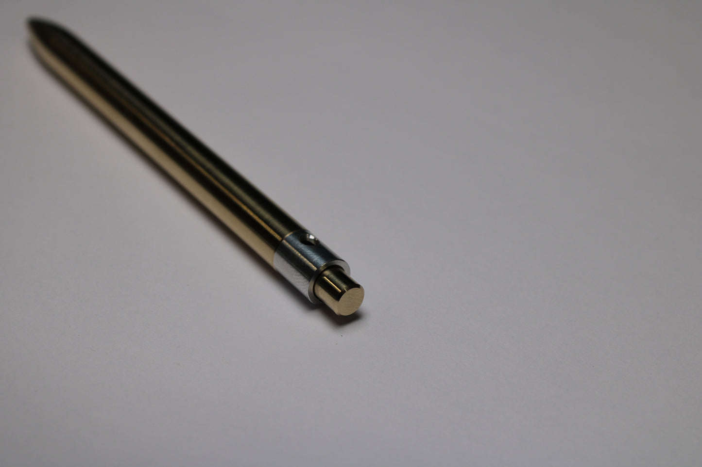 38 Clipless Click Pen - C63000 Bronze Round Nose Body And Button - 6061 Aluminum Mechanism - OHTO C-307 Rollerball Refill