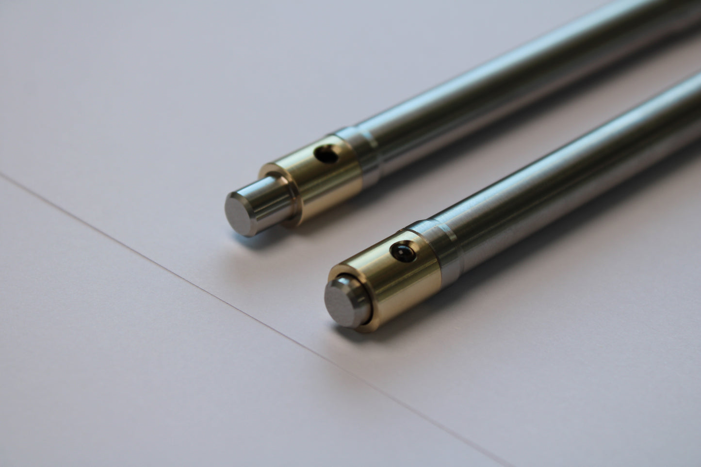 38 Clipless Click Pen - 6Al-4V Titanium Recessed Body Step Nose - Grip Lines - Pilot Juice Up 0.4mm
