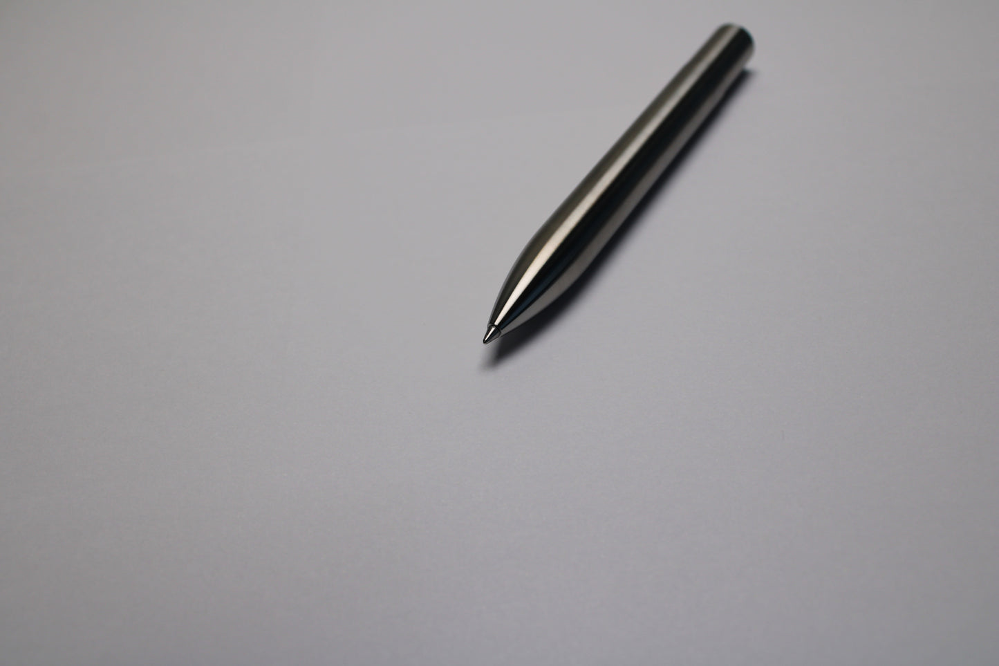 45 Clipless Twist Pen - 6Al-4V Titanium - Round Nose - Pentel EnerGel