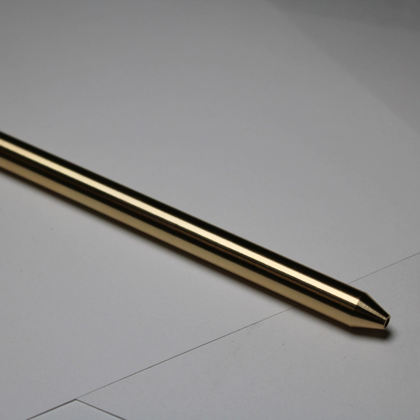 38 464 Brass Smooth Body- Pilot G2 (Rollerball)