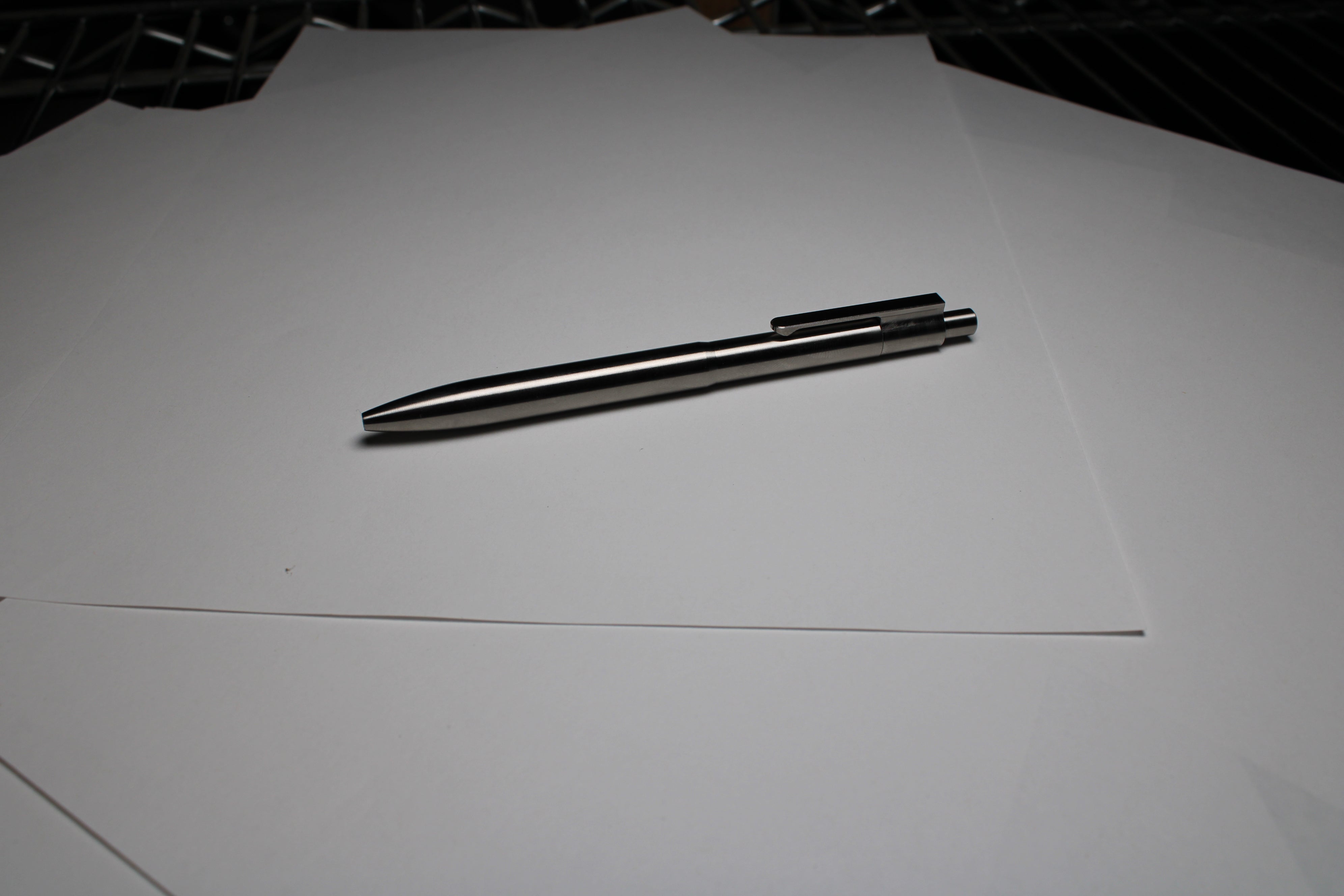 39 Click Pen - 6Al-4V Titanium - Pentel EnerGel 0.7mm – Autmog