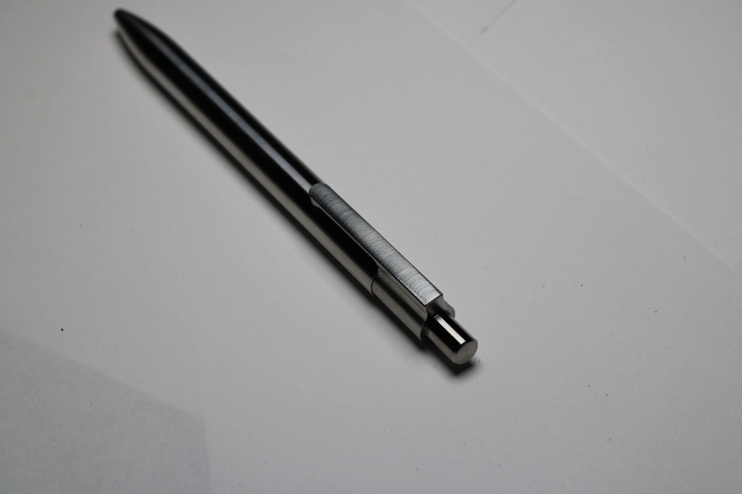 38 Click Pen - 6Al-4V Titanium - Round Nose - Pentel EnerGel
