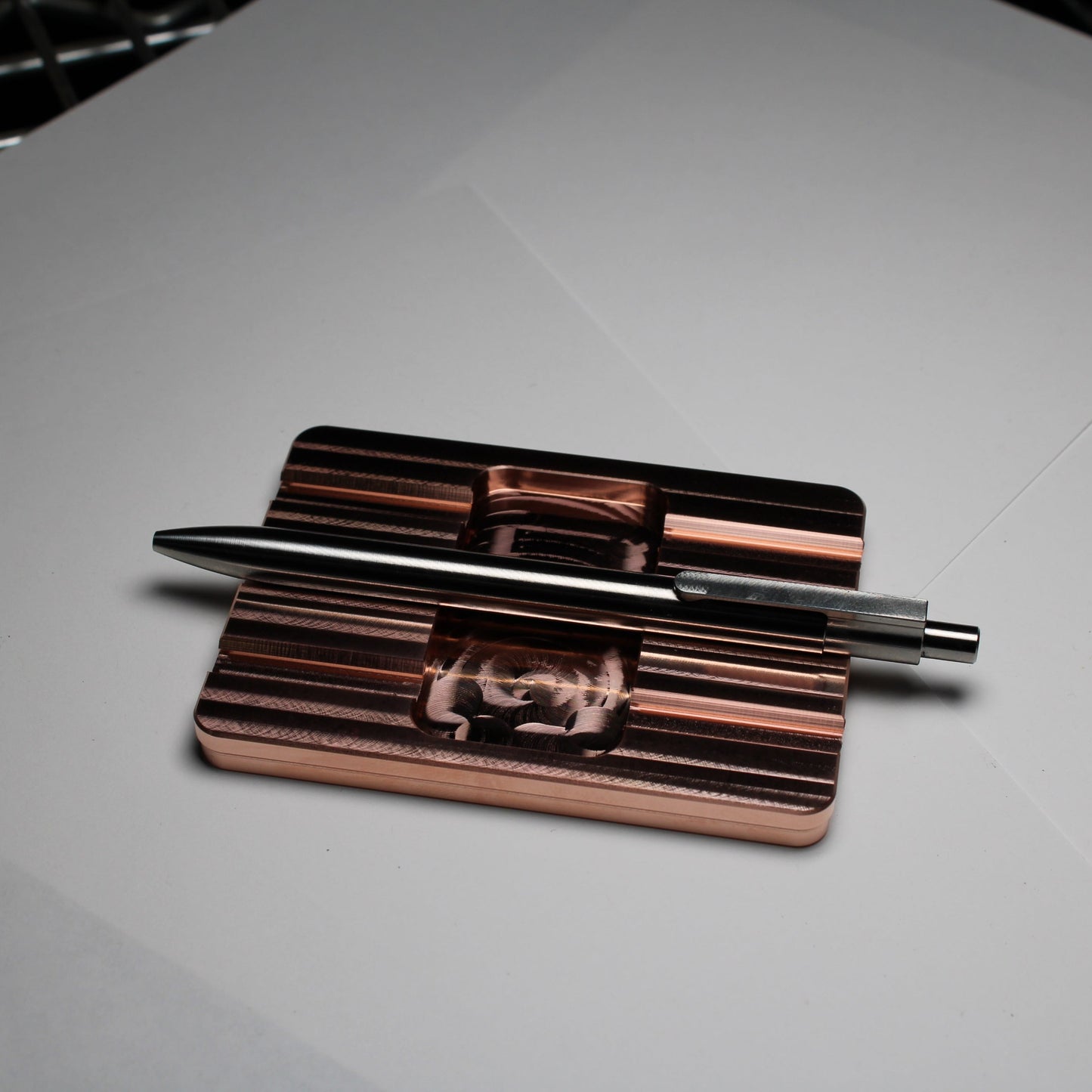 C110 Copper Pen Tray